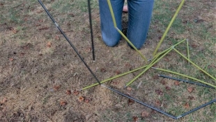 Unfolding tent poles