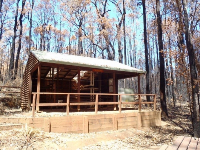 The shelter at Murray Campsite