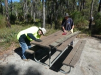 Alan and Rob replace table boards