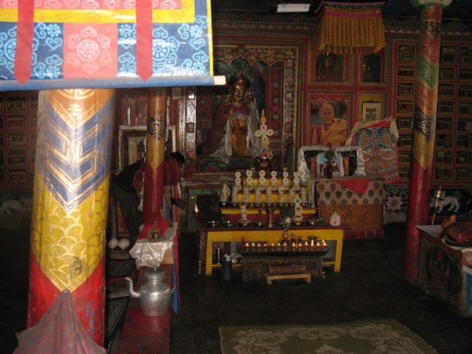 Inside the Phu Monastery.