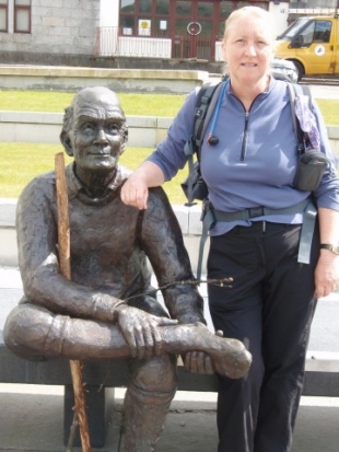 Finishing point at Sore Feet statue in Fort William.
