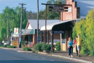 Balingup offers a variety of restaurants and accommodation.