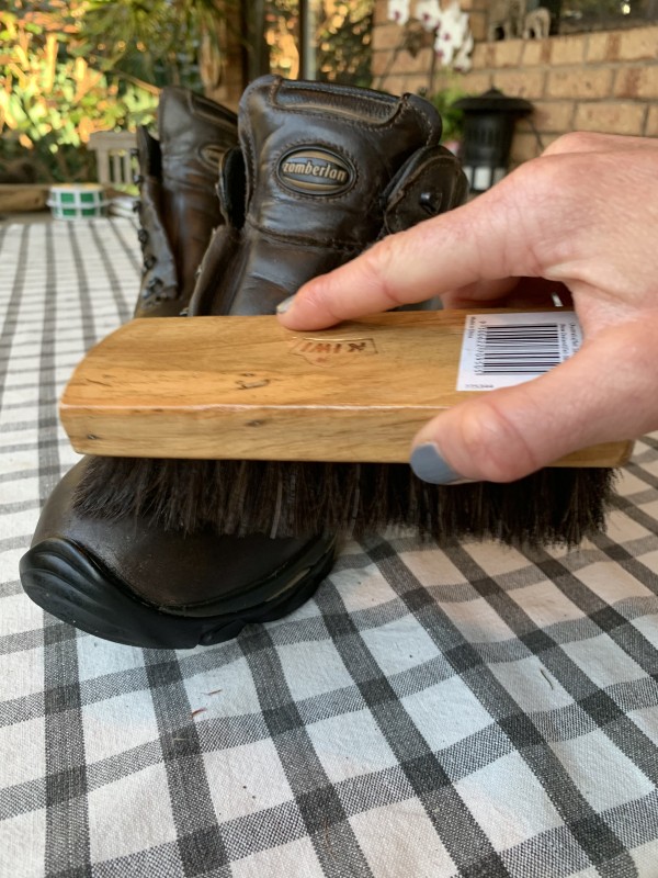 Brushing boots